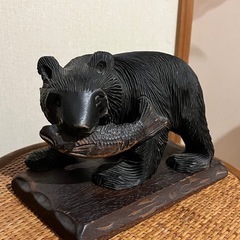 木彫りの熊の画像