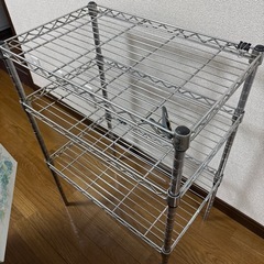 銀のラック