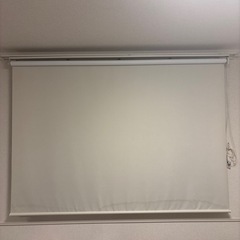 ニトリ　ロールスクリーンカーテンの画像