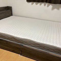 【セミダブルベッド コンセント付き】中古品
