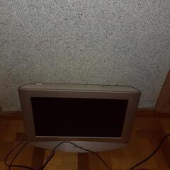 液晶テレビ