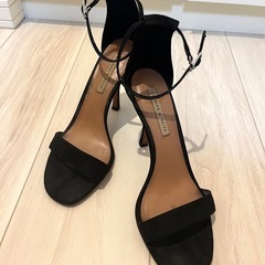 CHARLES&KEITH  アンクルストラップサンダル　...