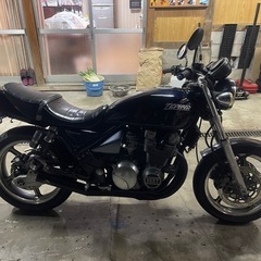 ゼファー400初期型の画像
