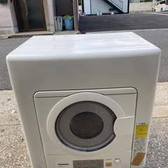 乾燥機パナソニック 5kg NH-D503-W ホワイト2021年製配達お可能ですの画像