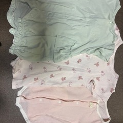 半袖ロンパース　肌着　セット
