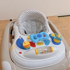 歩行器　ベビーウォーカー　