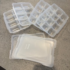 リッチェル　離乳食用冷凍ケース