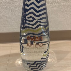 エビアン　限定　KENZO コラボ　Water 水　ミネラルウォーターの画像