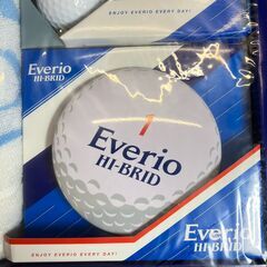Everio HI-BRID ゴルフボール・タオル等入りギフトボックスの画像
