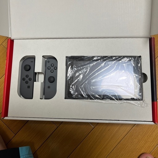 2019年製 バッテリー強化版【新モデル】Nintendo Switch グレー
