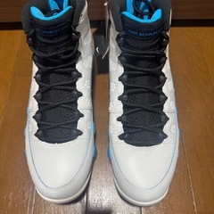 新品　NIKE スニーカー　エアジョーダン　9 レトロ　パウダー　ブルー　ナイキ AIR JORDAN US9 RETRO ホワイトの画像