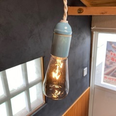 アンティークな照明器具の画像