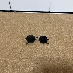 無料　サングラス