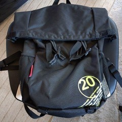 【美品】コミネ　20L 防水リュック
