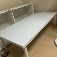 テーブル