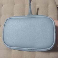 (値下げ)水色の小さいハンドバッグの画像