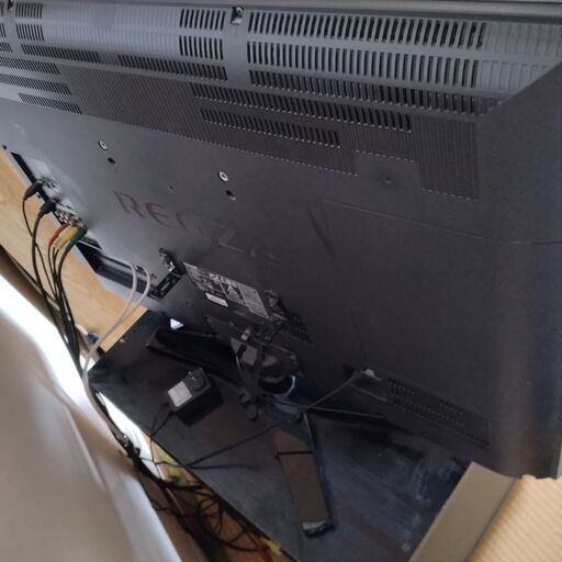 TOSHIBA/REGZA/37インチ/地デジハイビジョンTV　パナソニックレーザーディスクプレイヤー　外付けハードディスク、TV台
