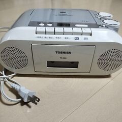 TOSHIBA/CDラジカセ·プレーヤー/音量調整難あり