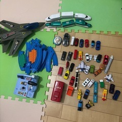子供おもちゃ、トミカなど
