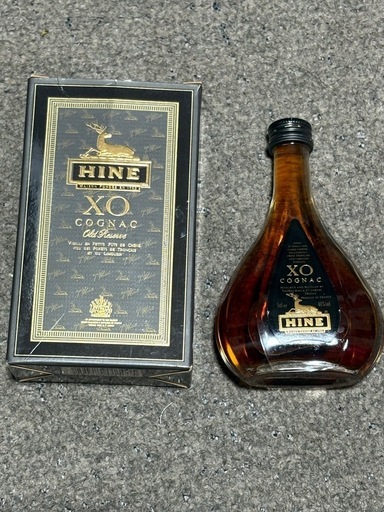 新春初売り 未開封！HINE XO 千歳の食品 (TAC) 専用ボックス付き コニャック ブランデー