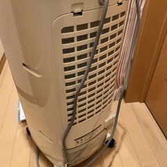 24年製　加湿つき温冷風扇 シロカのなごみの画像