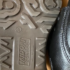 ミドル安全靴の画像