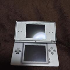 ニンテンドーDSLightの画像
