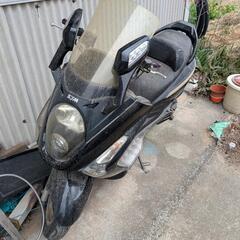 SYM ビックスクーター　RV250