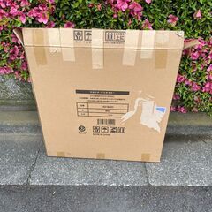 【値下げ】●アウトドアテーブル 型番：A61B001 折り畳み 新品アウトレット品 へこみ有 レジャーテーブル アルミテーブル 120cm 4人用の画像