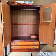 和ダンス ３本 （高級婚礼家具）の画像