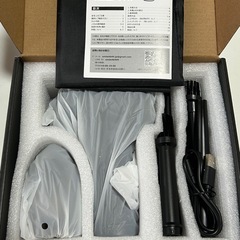 週末SALE 最終値下げ　半額‼︎ 　残り１台‼️　新品未使用　強力 電動エアダスター 3段階風力調整 6000mAh大容量 長時間連続使用 5種類ノズル付き LEDライト付きの画像