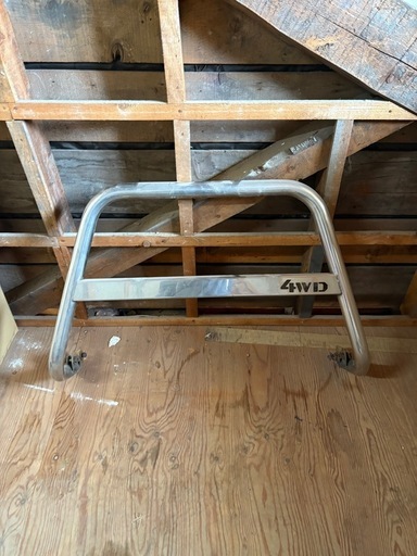 値下げ　車種不明　グリルガード　中古品