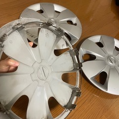 ホイール はめ込み3つ 13インチ【取引中】の画像