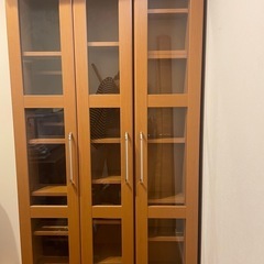 ナチュラルウッド ガラス扉付き書庫