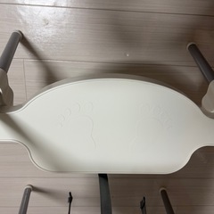 新品チャイルドチェア　足置きの画像