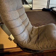 ニトリ　回転座椅子　クレシエ
