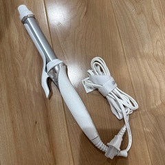 ReFa アイロンの画像