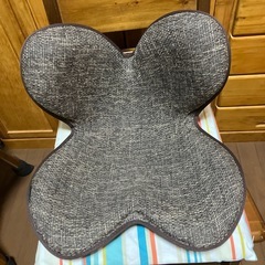 骨盤矯正座椅子の画像