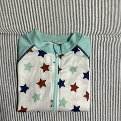 子供用ラッシューガードの画像