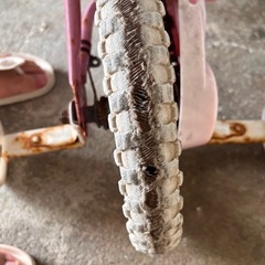 子供自転車（パンク）の画像