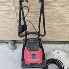 電動耕運機（カルチベーター）の画像