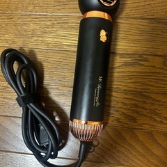 ヘアードライヤー