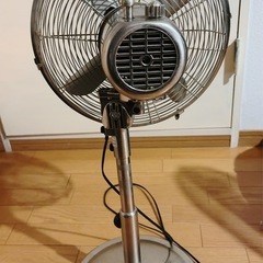 ドウシシャレトロ扇風機メタル扇風機の画像