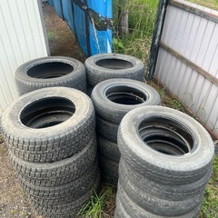 廃タイヤ 24本 好きな数だけどうぞ。