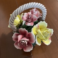 本日限定午前中阿倍野にてイタリア製陶器花