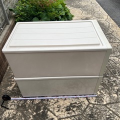 衣装ケース2個の画像