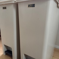 ゴミ箱 45L 2つの画像