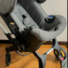 ★おまけ付き★doona ドゥーナ ベビーカー兼チャイルドシート...