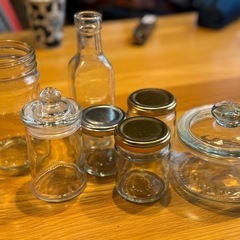 小さなガラスびん