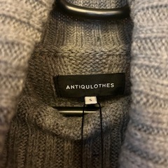 新品未使用アンティークローズ  
メンズタートルセーターの画像